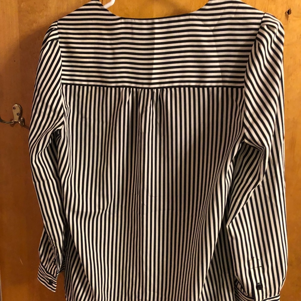 Blouse - Picture 3 of 3